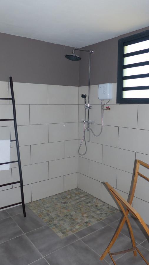Bois De Santal Chambre D'Hotes แซ็ง-ปีแยร์ ภายนอก รูปภาพ