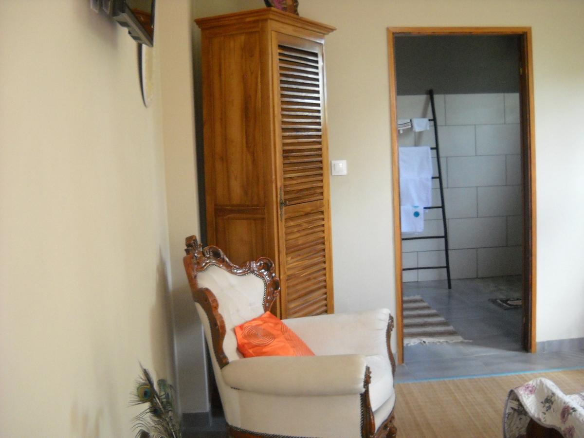 Bois De Santal Chambre D'Hotes แซ็ง-ปีแยร์ ภายนอก รูปภาพ